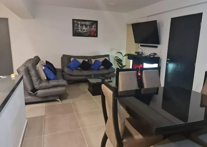 Apartamento Se Renta Por Día Departamento En El Centro *